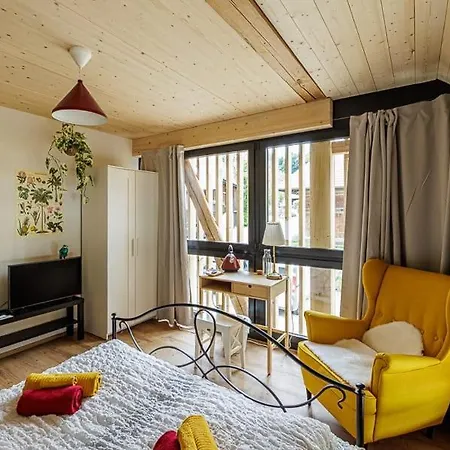 Gruppenunterkunft Mit Billardtisch Und Lamatrekking Vakantieboerderij *
